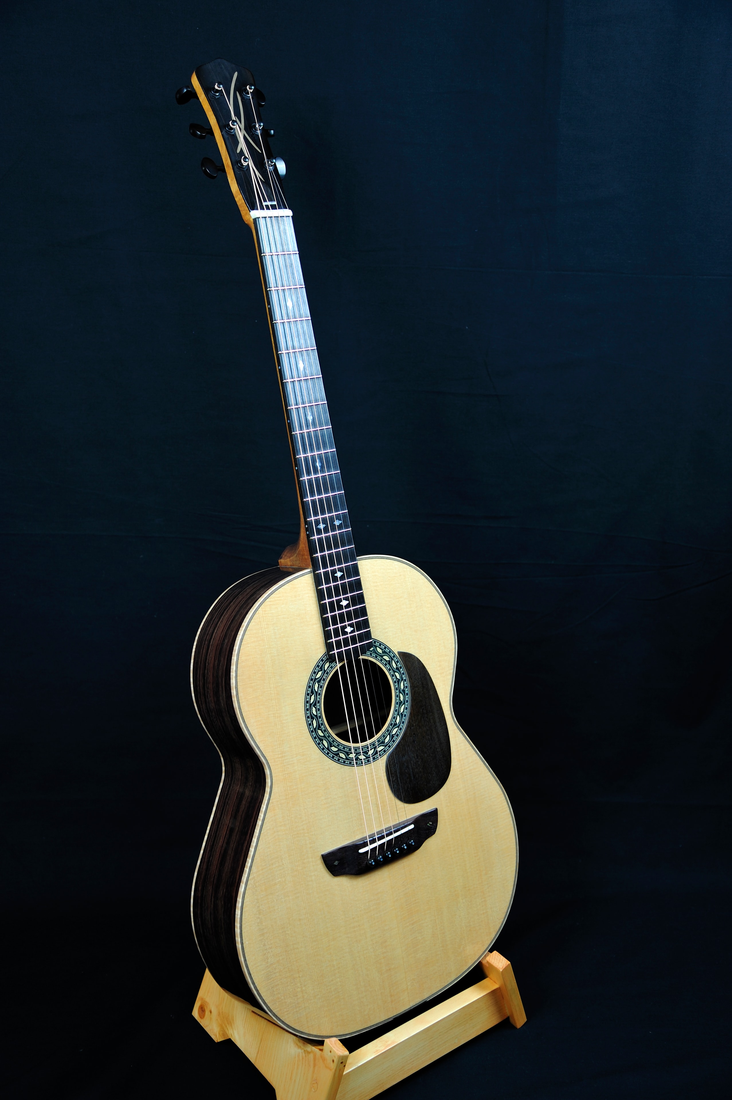 Acoustic — Model MRK01B-0717L